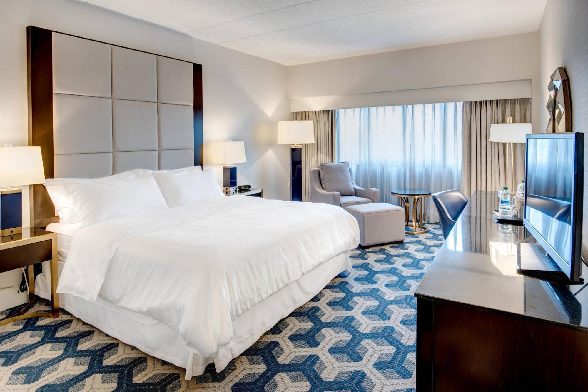 Sheraton Eatontown Hotel Eksteriør billede
