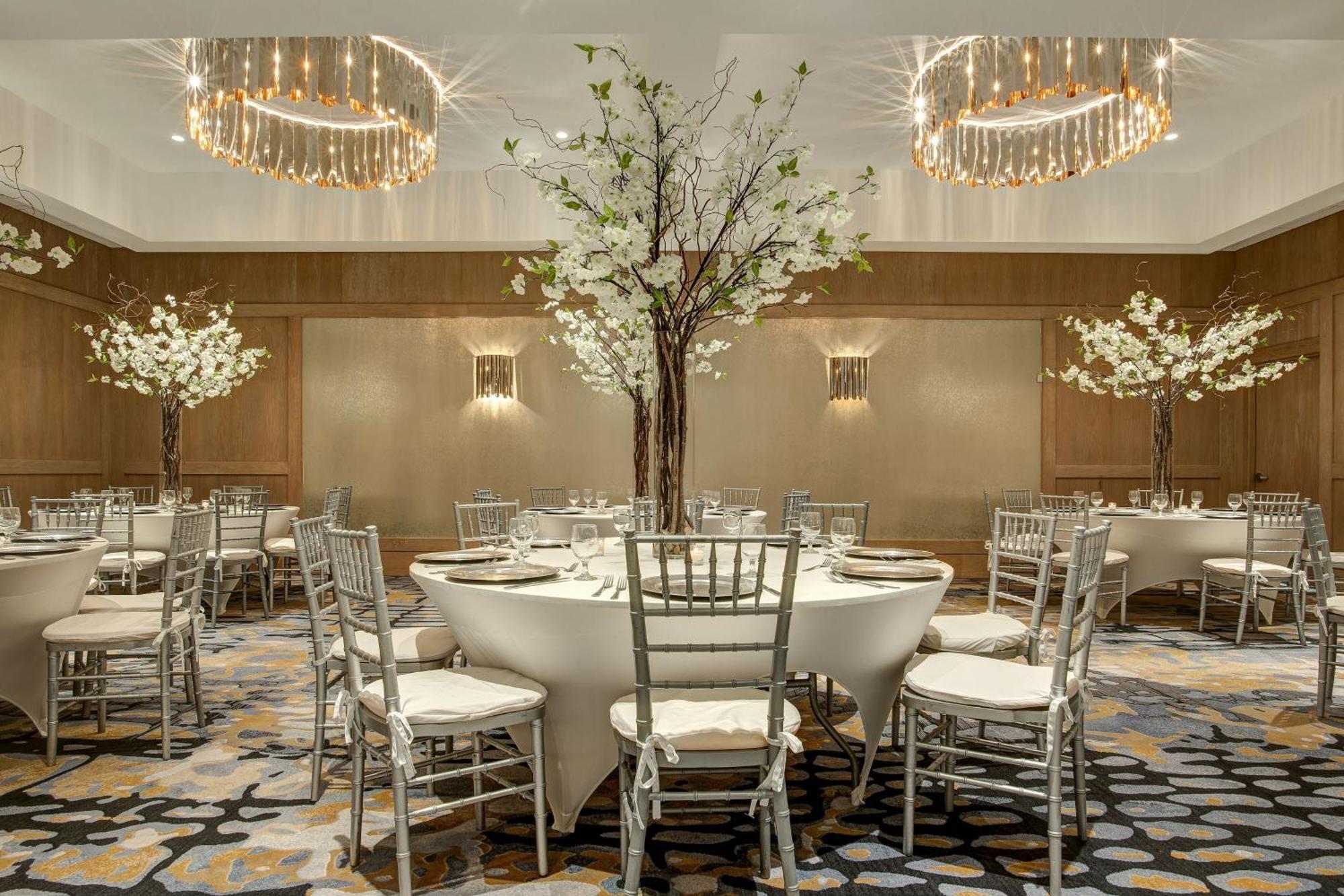 Sheraton Eatontown Hotel Eksteriør billede